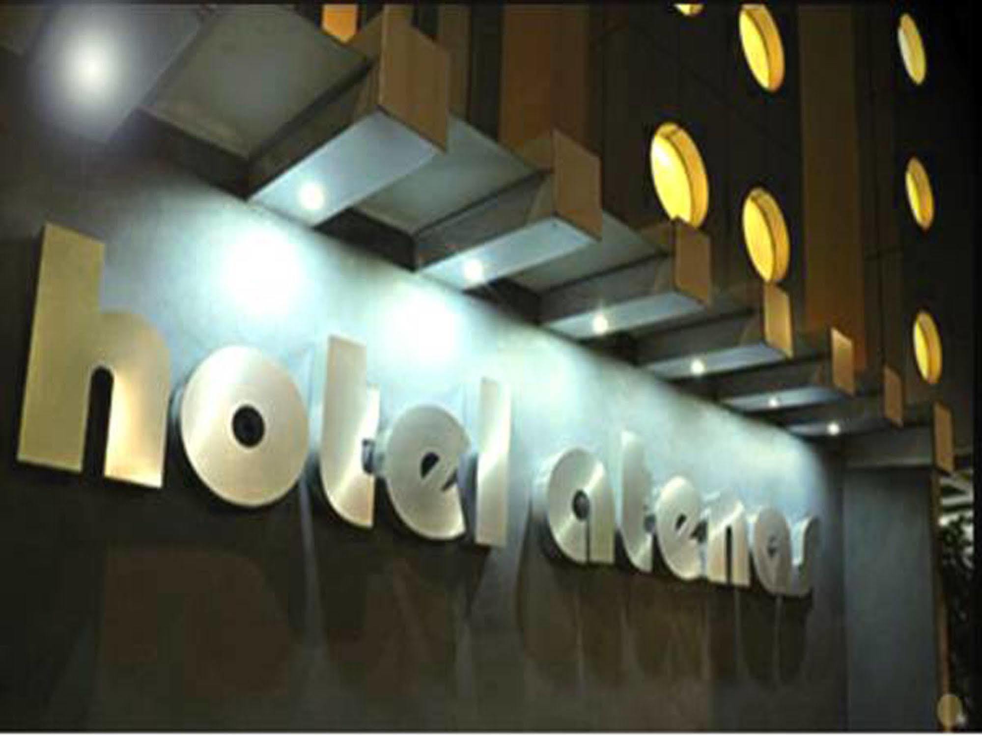 Hotel Atenas Plaza Kota Meksiko Bagian luar foto