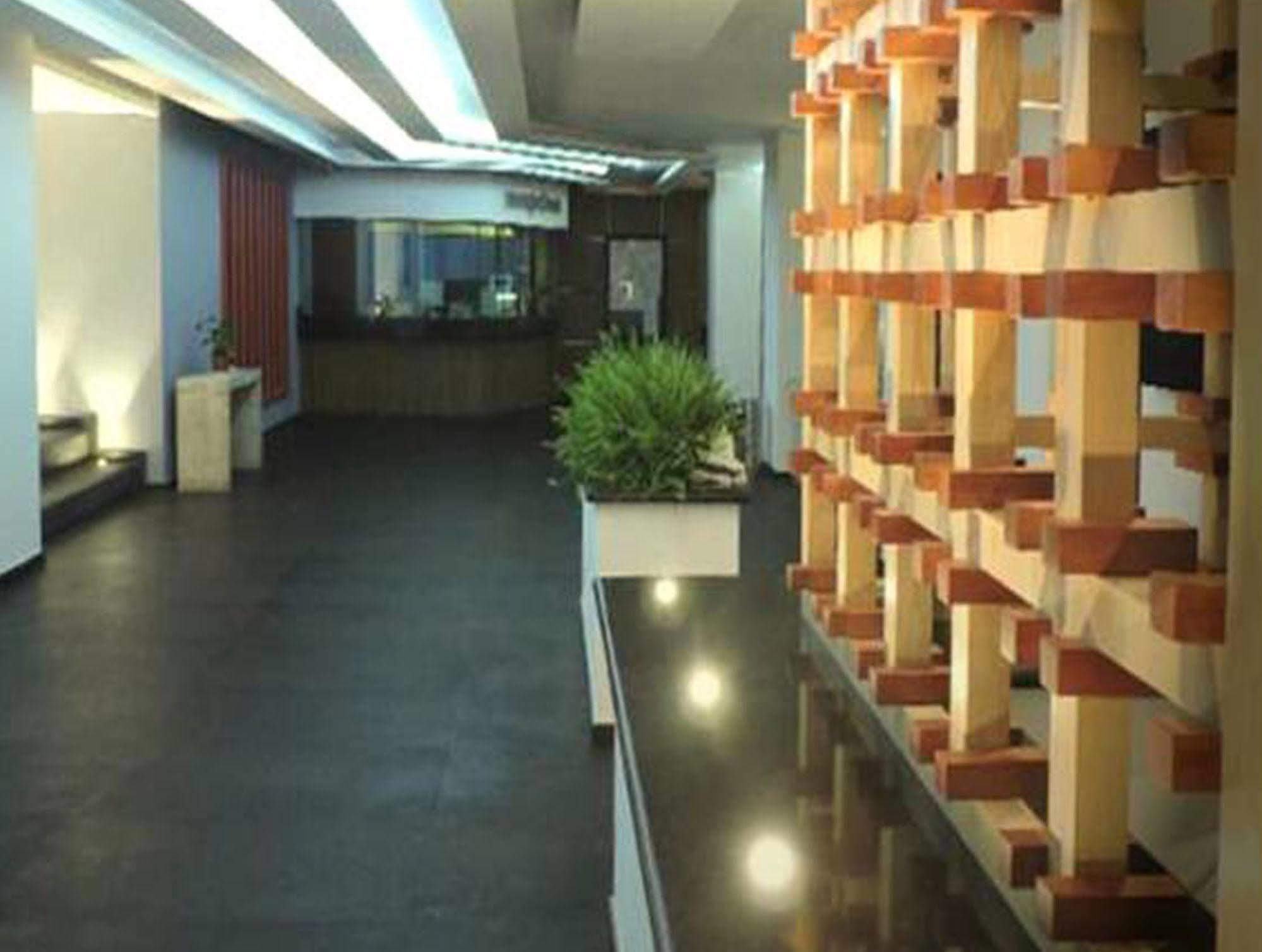 Hotel Atenas Plaza Kota Meksiko Bagian luar foto